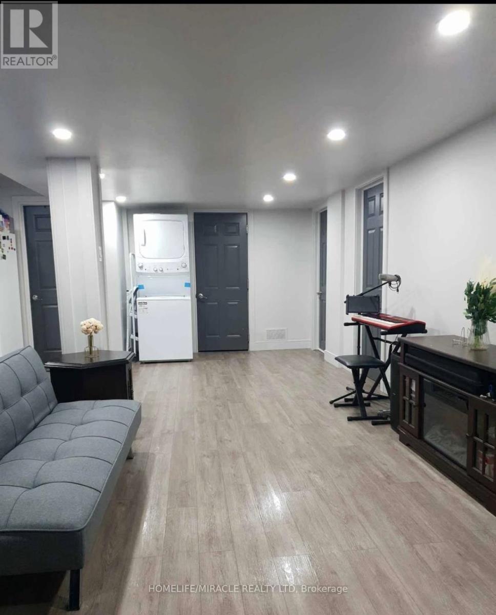 Lower Level - 44 Andy Crescent, Vaughan, Ontario  L4H 1C5 - Photo 2 - N13172666