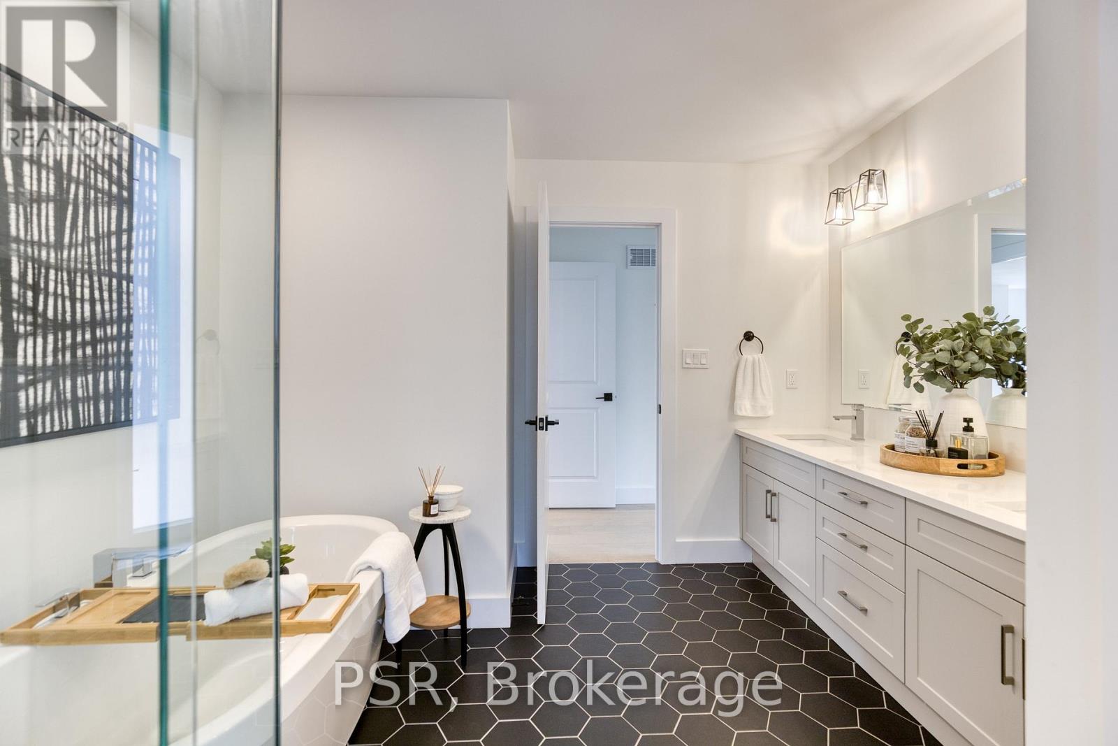 577 Doonwoods Crescent, Kitchener, Ontario  N2P 0E5 - Photo 26 - X13172688