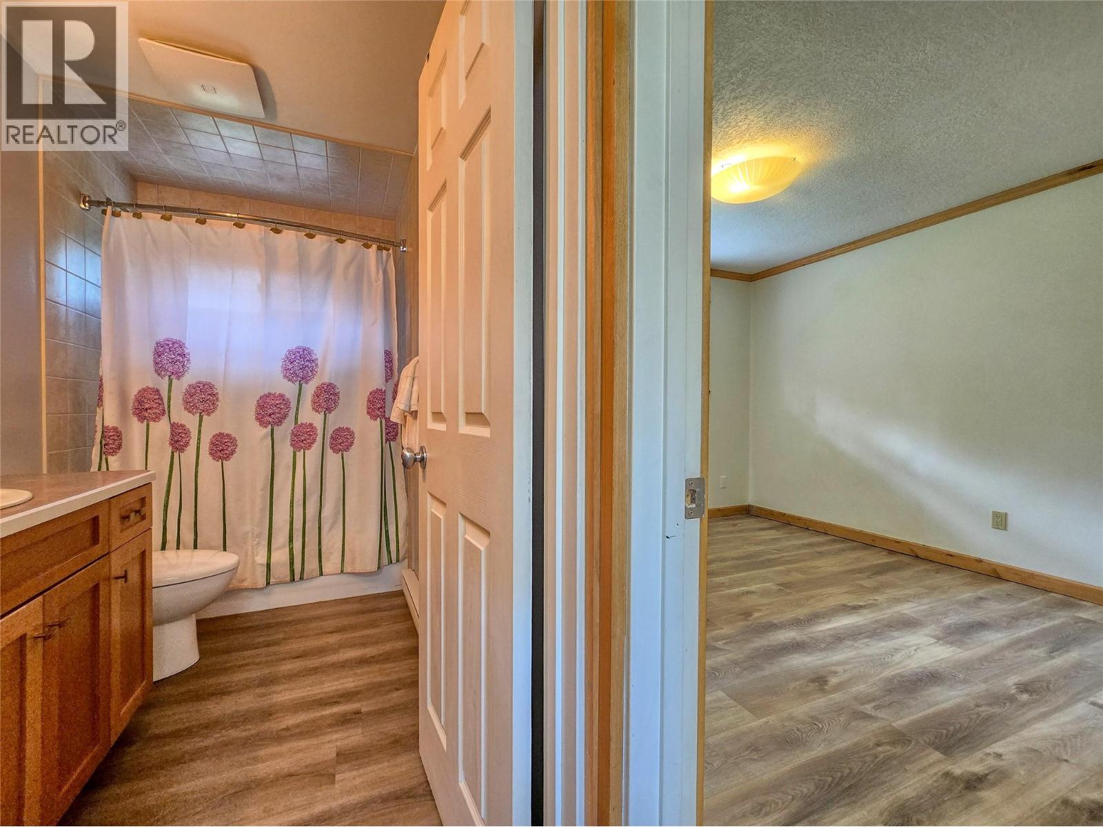 1502 10th Avenue, Invermere, British Columbia  v0a 1k0 - Photo 61 - 10382138