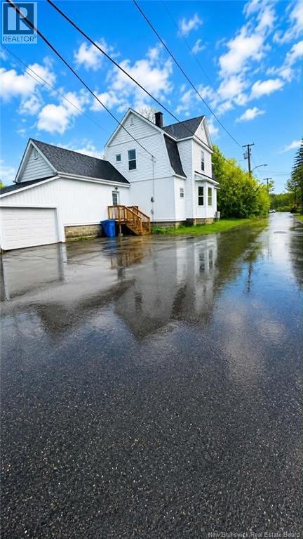 20 Maple Street, Florenceville-Bristol, New Brunswick  E7L 3H1 - Photo 2 - NB134385