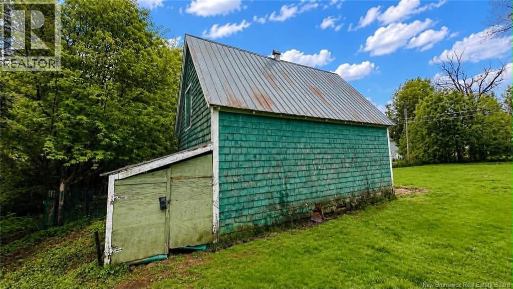 20 Maple Street, Florenceville-Bristol, New Brunswick  E7L 3H1 - Photo 8 - NB134385