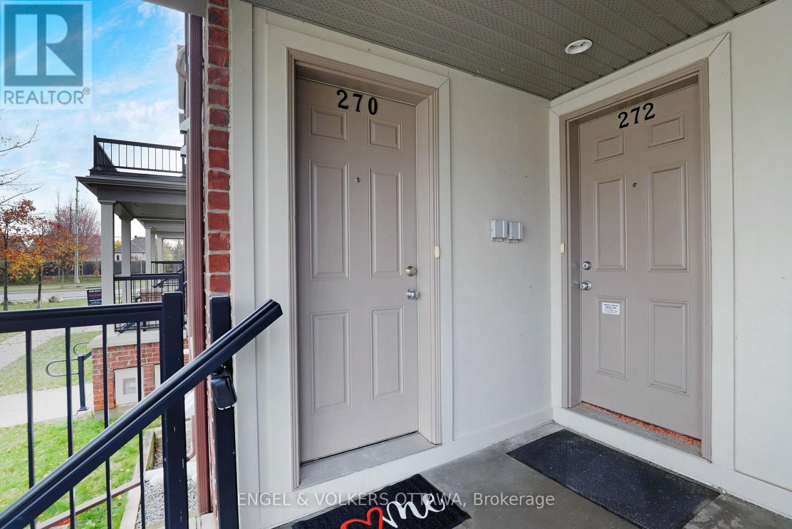 270 Espin Heights, Ottawa, Ontario  K2J 0Y8 - Photo 3 - X13172698