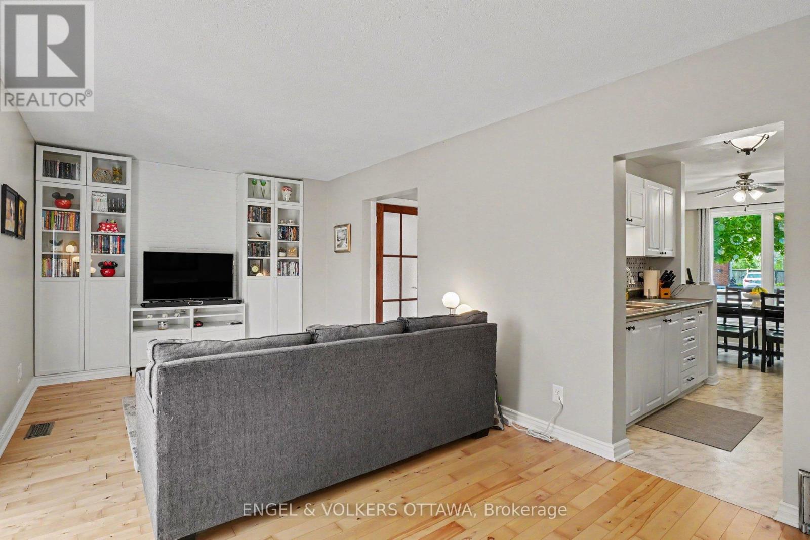 80 Morton Drive, Ottawa, Ontario  K2L 1X3 - Photo 9 - X13172726