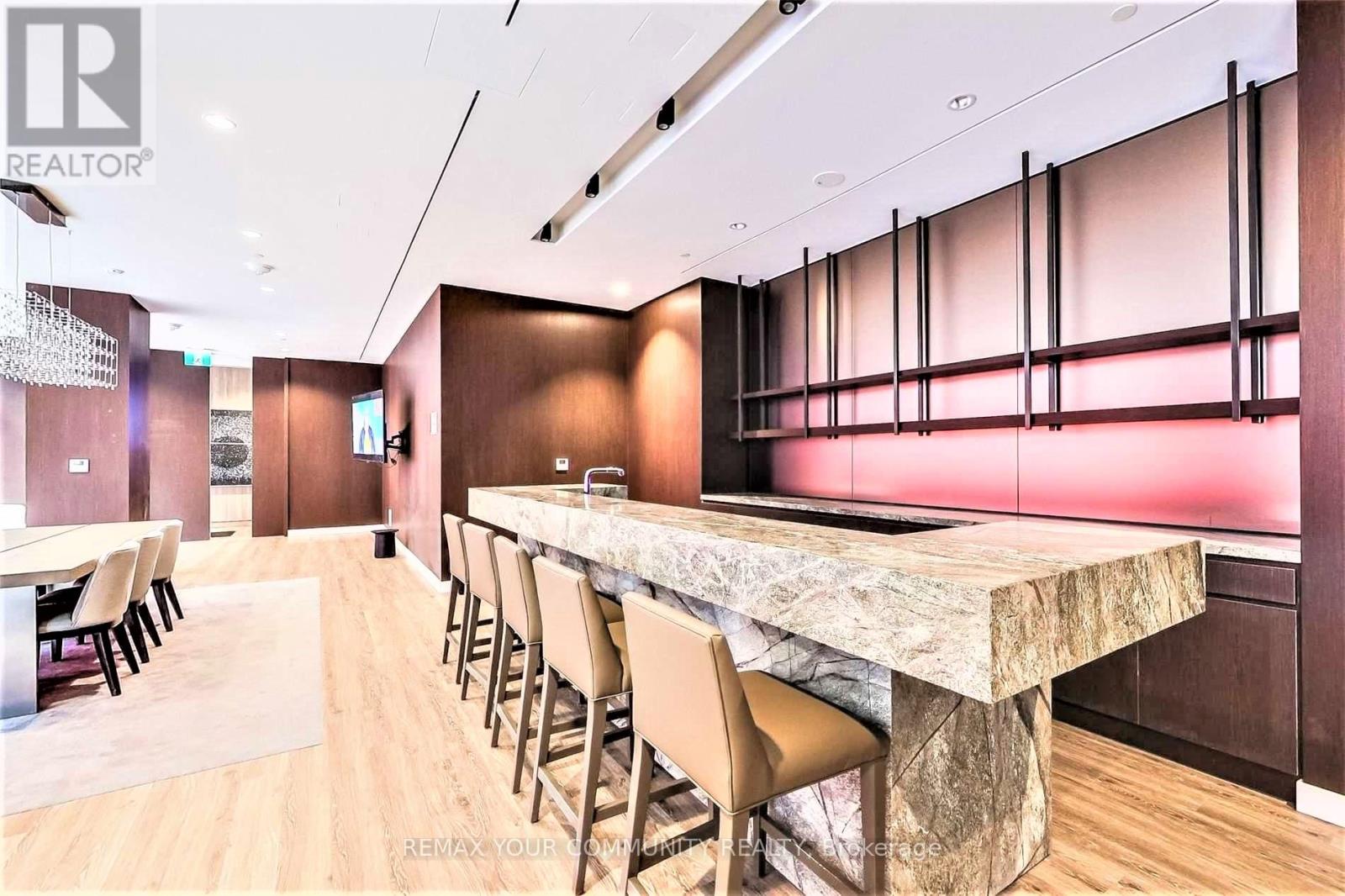 1105w - 27 Bathurst Street, Toronto, Ontario  M5V 2P1 - Photo 18 - C13172716