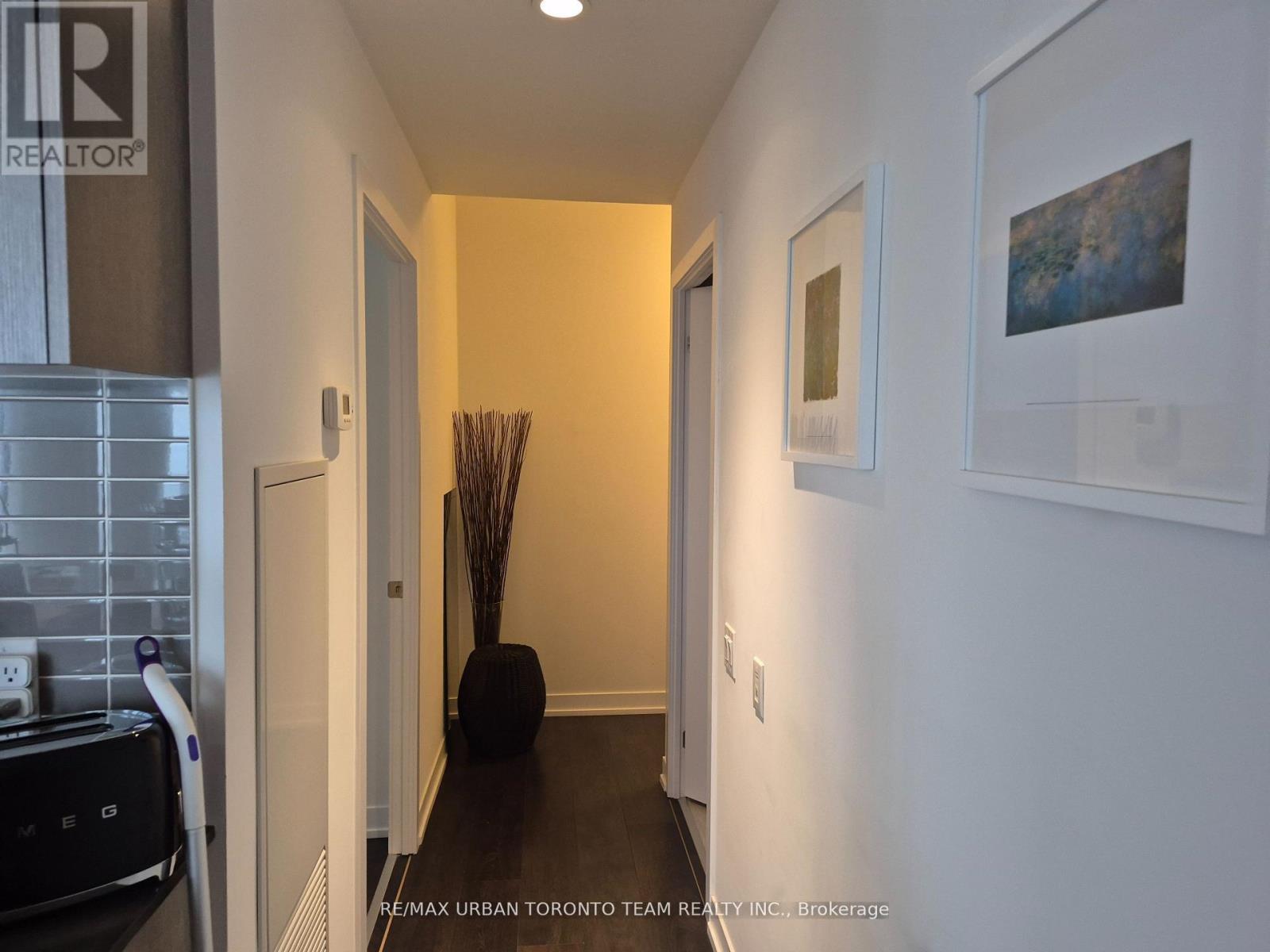 2510 - 365 Church Street, Toronto, Ontario  M5B 0B5 - Photo 5 - C13172732