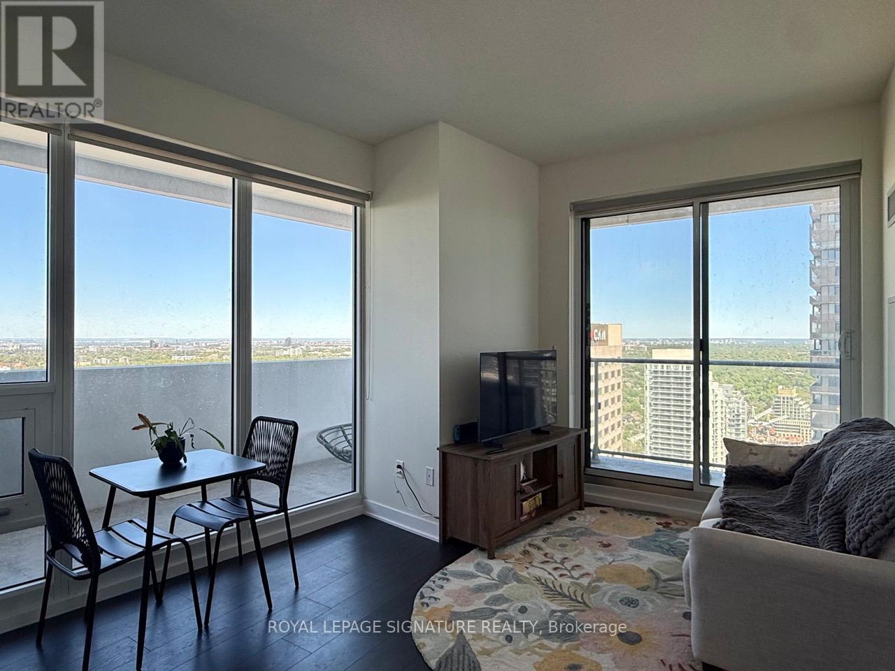 3909 - 2221 Yonge Street, Toronto, Ontario  M4S 0B8 - Photo 2 - C13172748