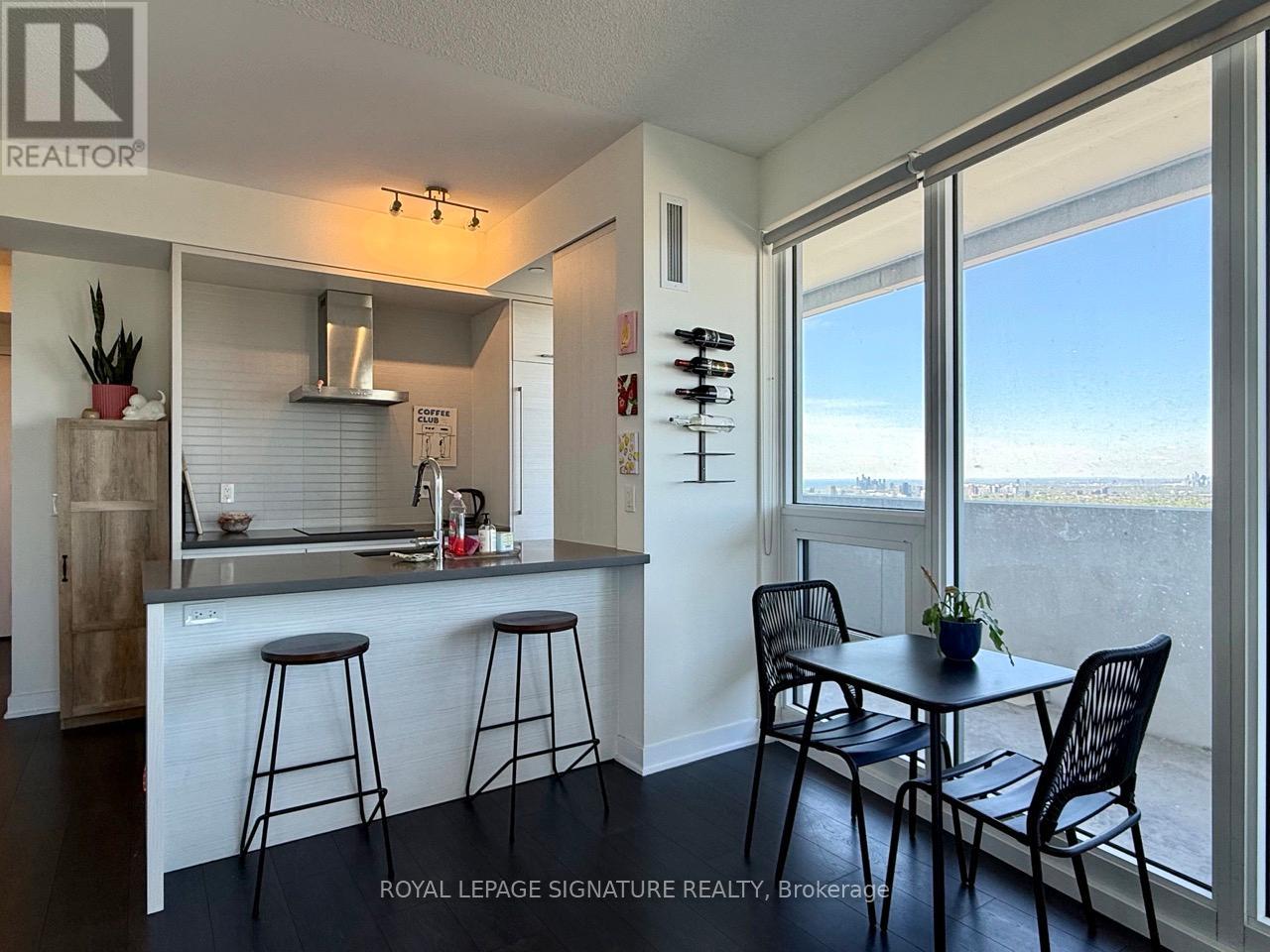 3909 - 2221 Yonge Street, Toronto, Ontario  M4S 0B8 - Photo 7 - C13172748