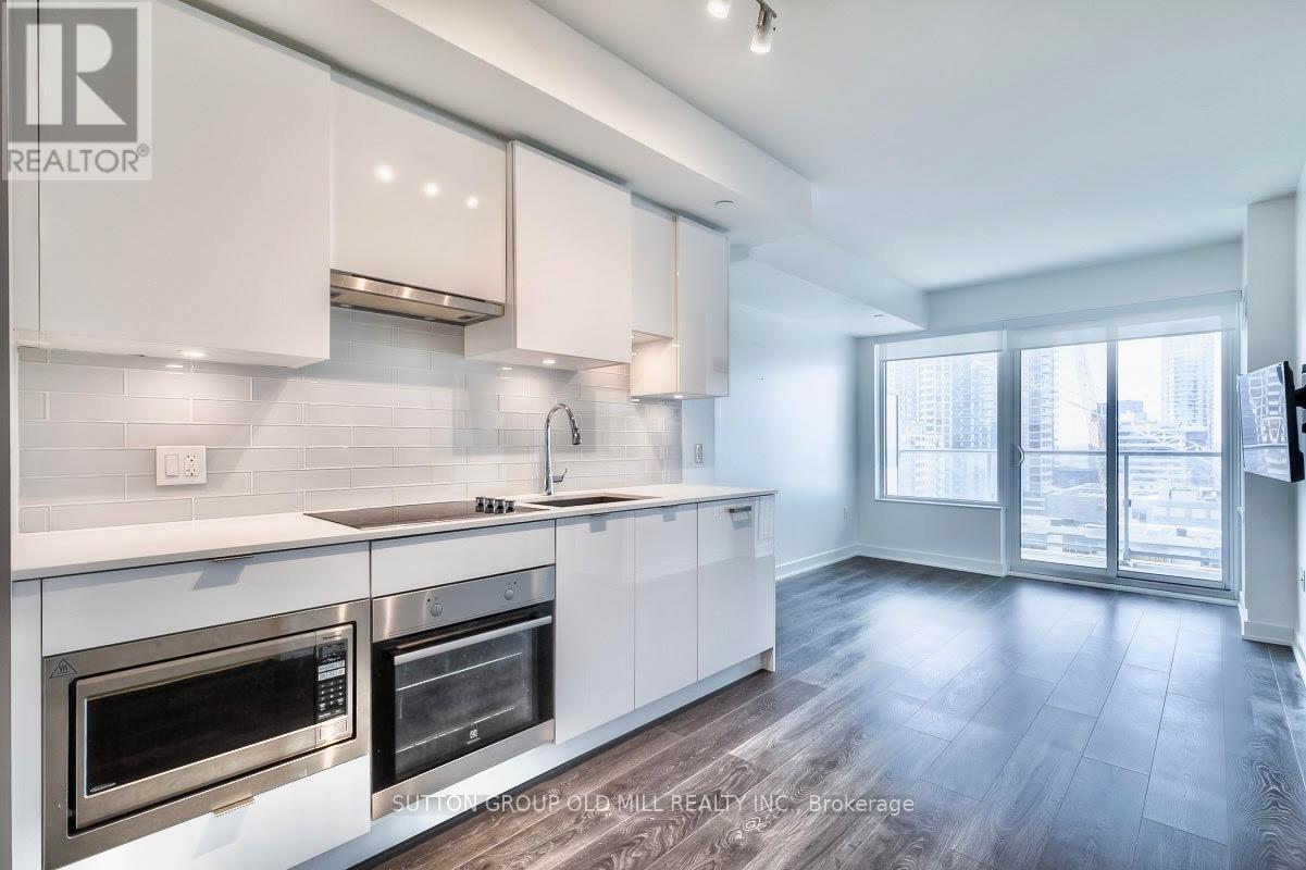 1411 - 195 Redpath Avenue, Toronto, Ontario  M4P 0E4 - Photo 1 - C13172750