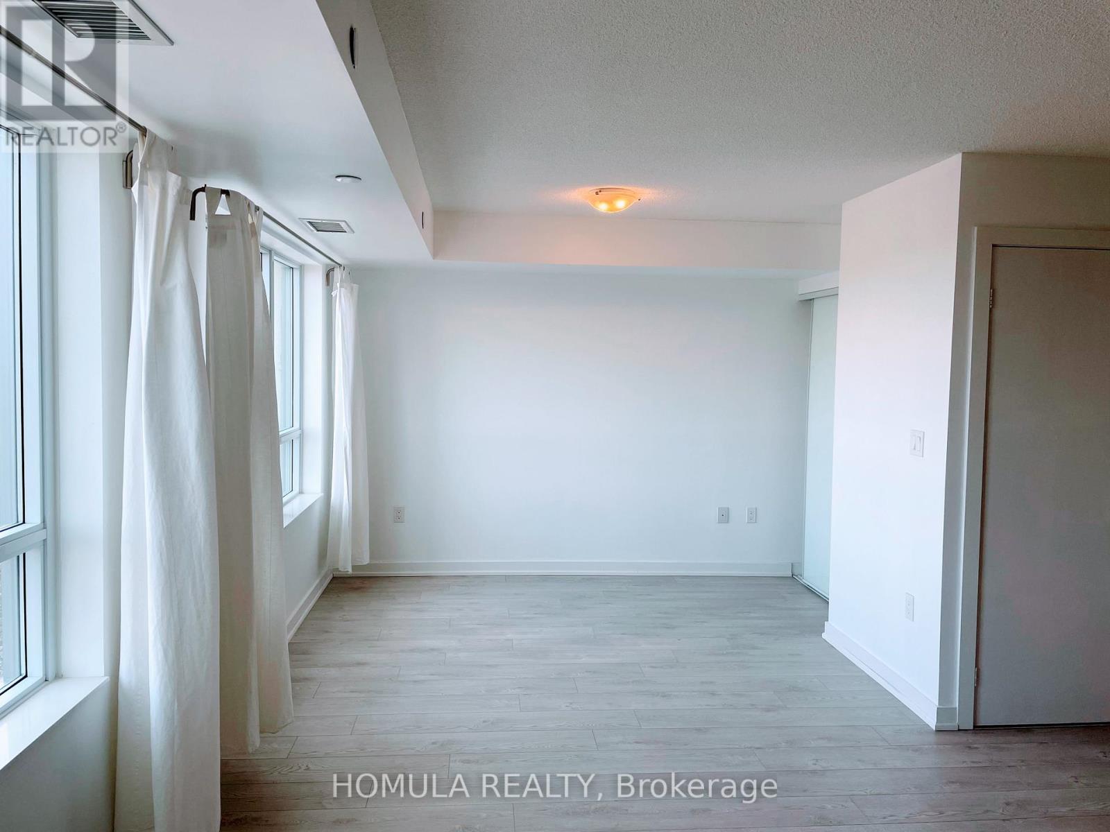 1113 - 1346 Danforth Road, Toronto, Ontario  M1J 0A9 - Photo 2 - E13172736
