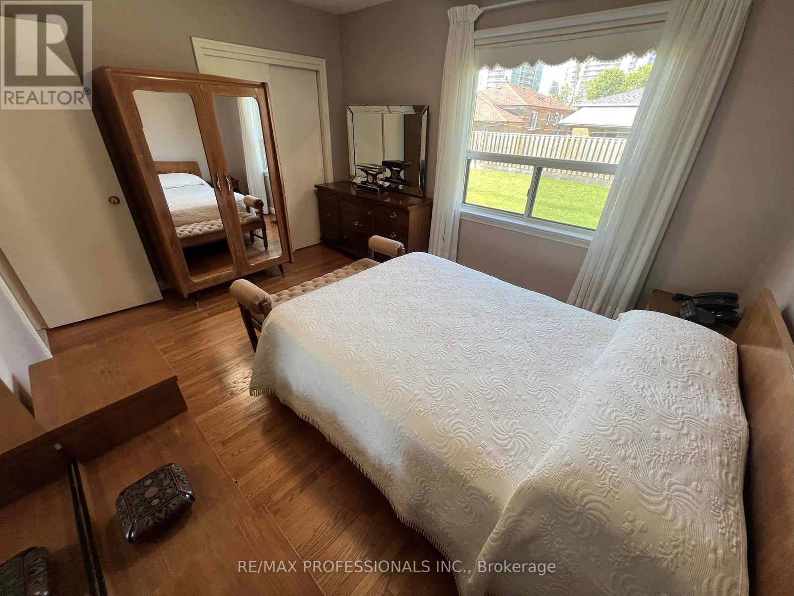 4 Vauxhall Drive, Toronto, Ontario  M1P 1P7 - Photo 24 - E13172740