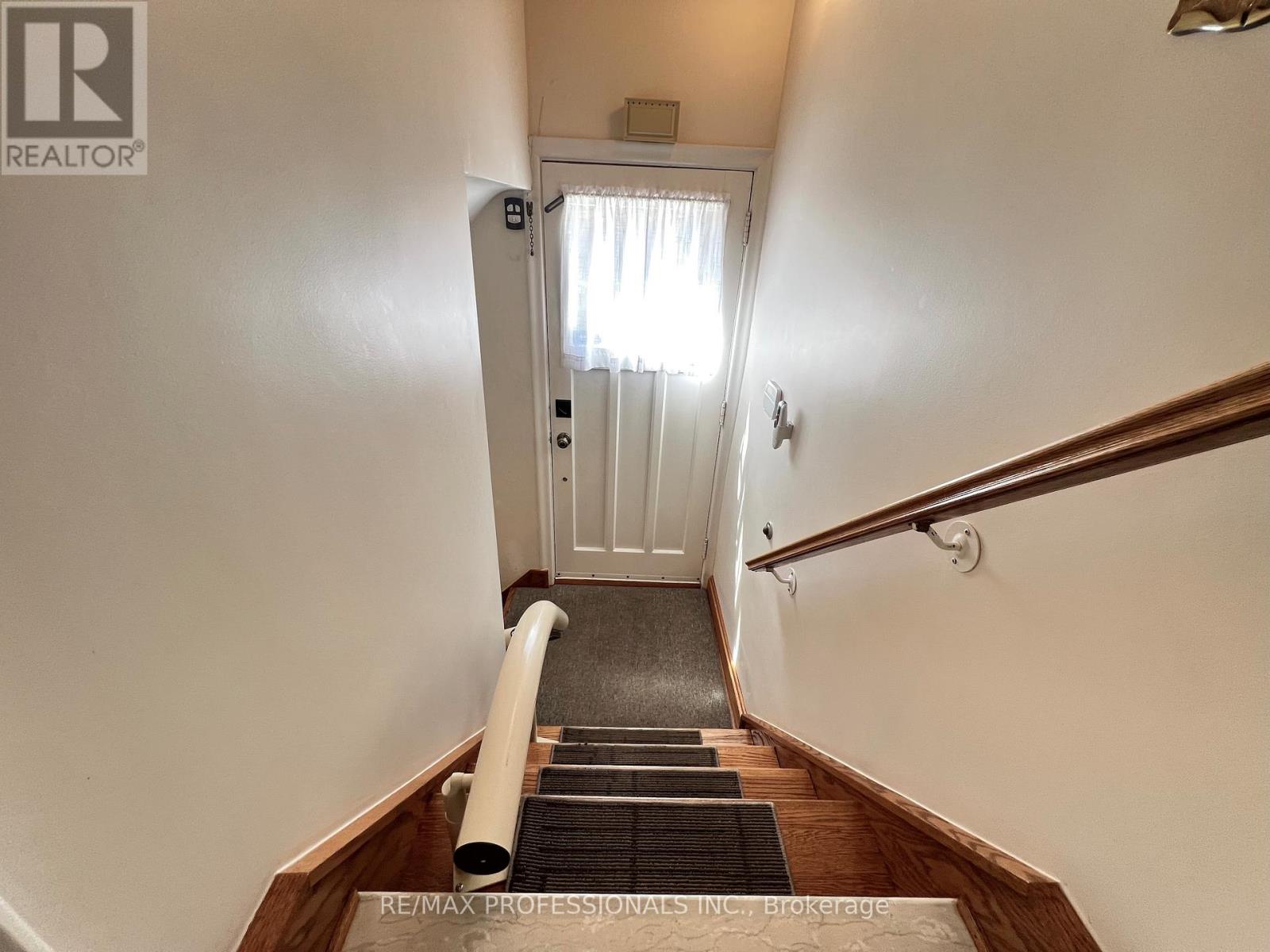 4 Vauxhall Drive, Toronto, Ontario  M1P 1P7 - Photo 29 - E13172740