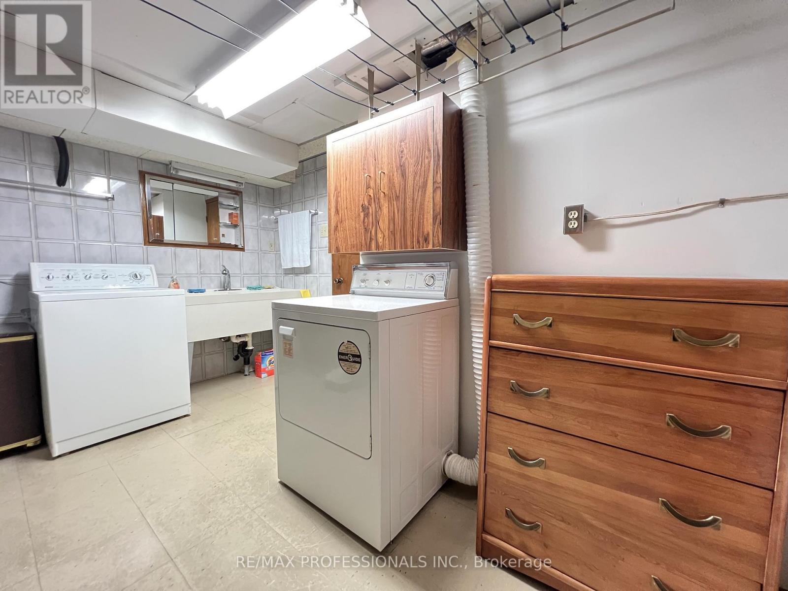4 Vauxhall Drive, Toronto, Ontario  M1P 1P7 - Photo 33 - E13172740