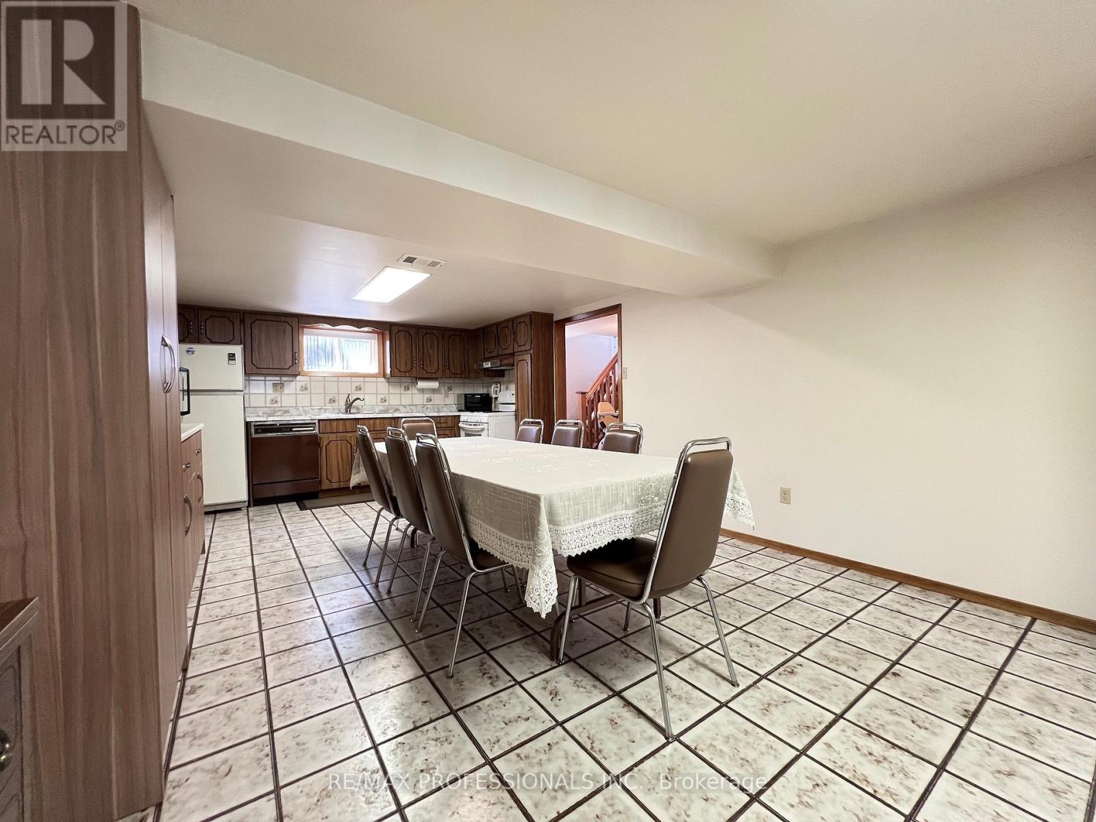 4 Vauxhall Drive, Toronto, Ontario  M1P 1P7 - Photo 35 - E13172740
