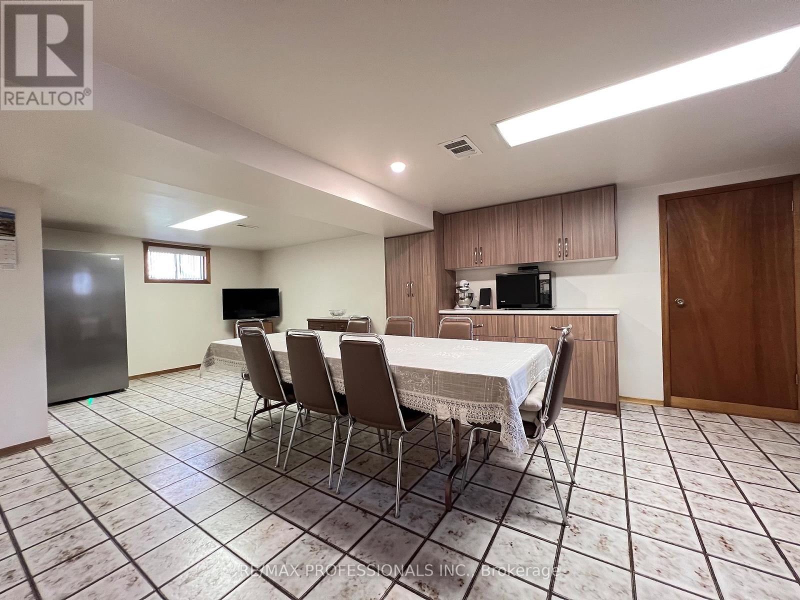 4 Vauxhall Drive, Toronto, Ontario  M1P 1P7 - Photo 38 - E13172740