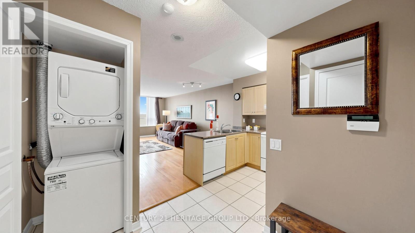 707 - 9 Northern Hts Drive, Richmond Hill, Ontario  L4B 4M5 - Photo 18 - N13172738
