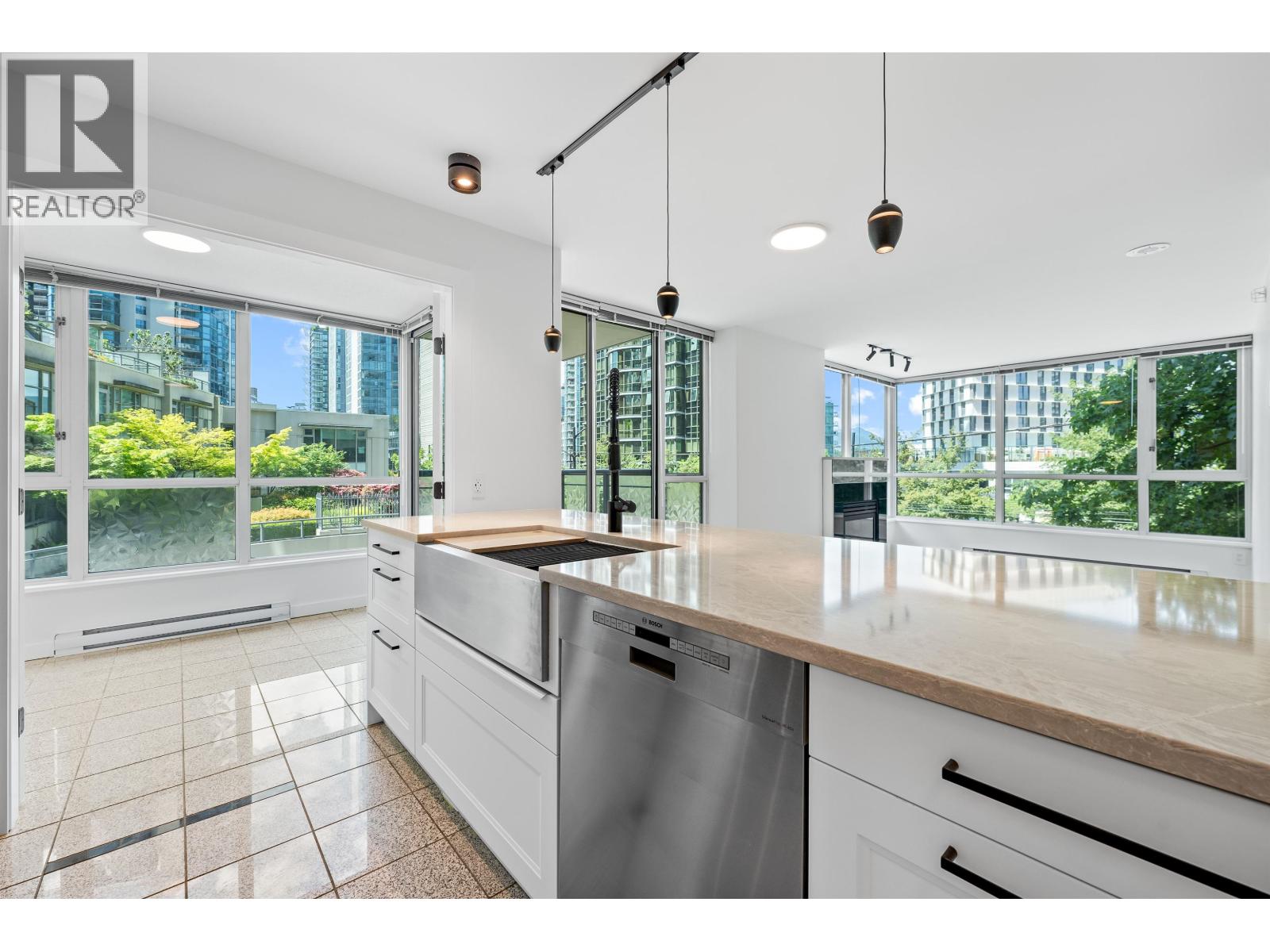 305 1328 W Pender Street, Vancouver, British Columbia  V6E 4T1 - Photo 31 - R3127643