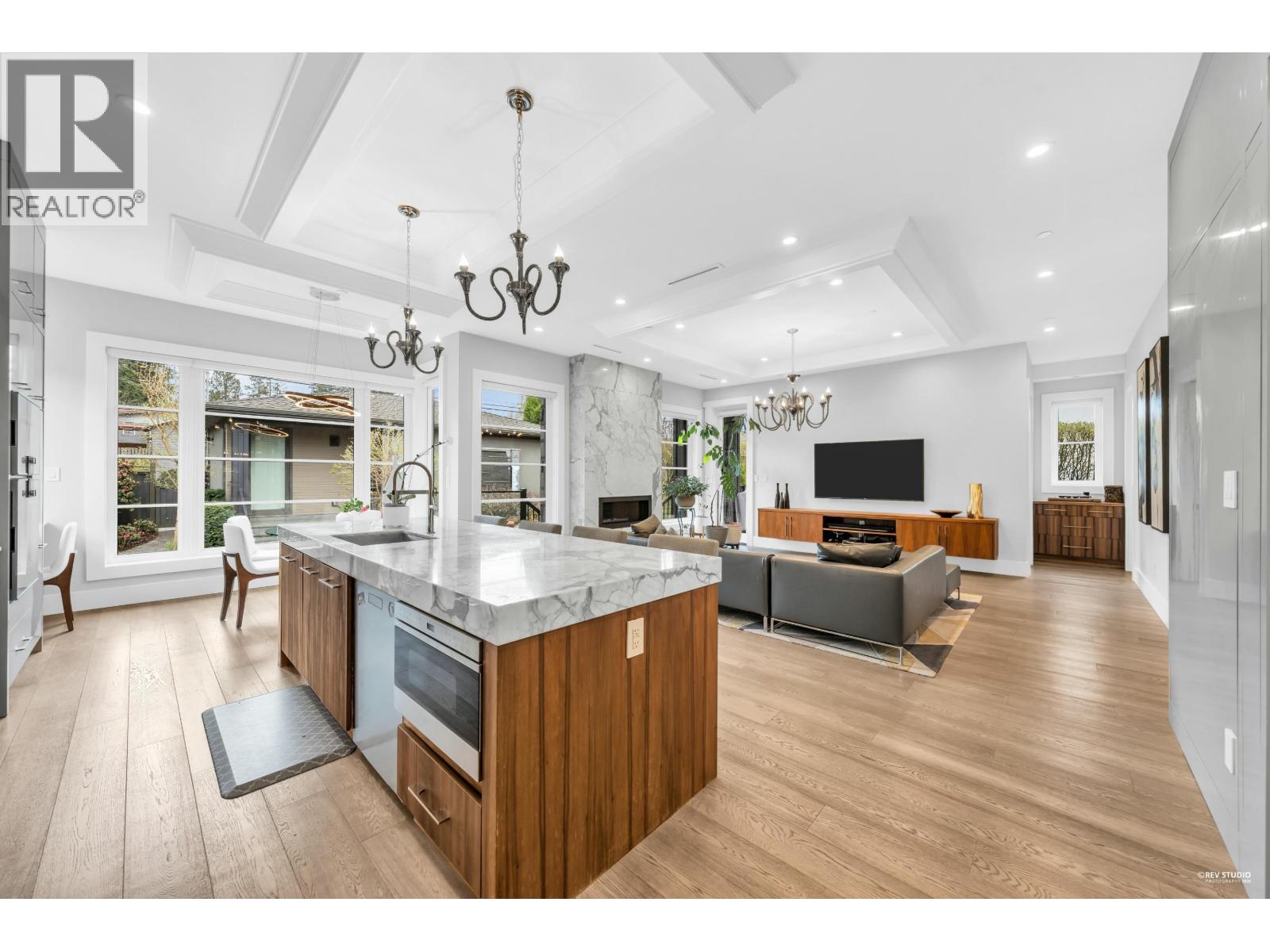 2820 W 32nd Avenue, Vancouver, British Columbia  V6L 2B6 - Photo 8 - R3108253