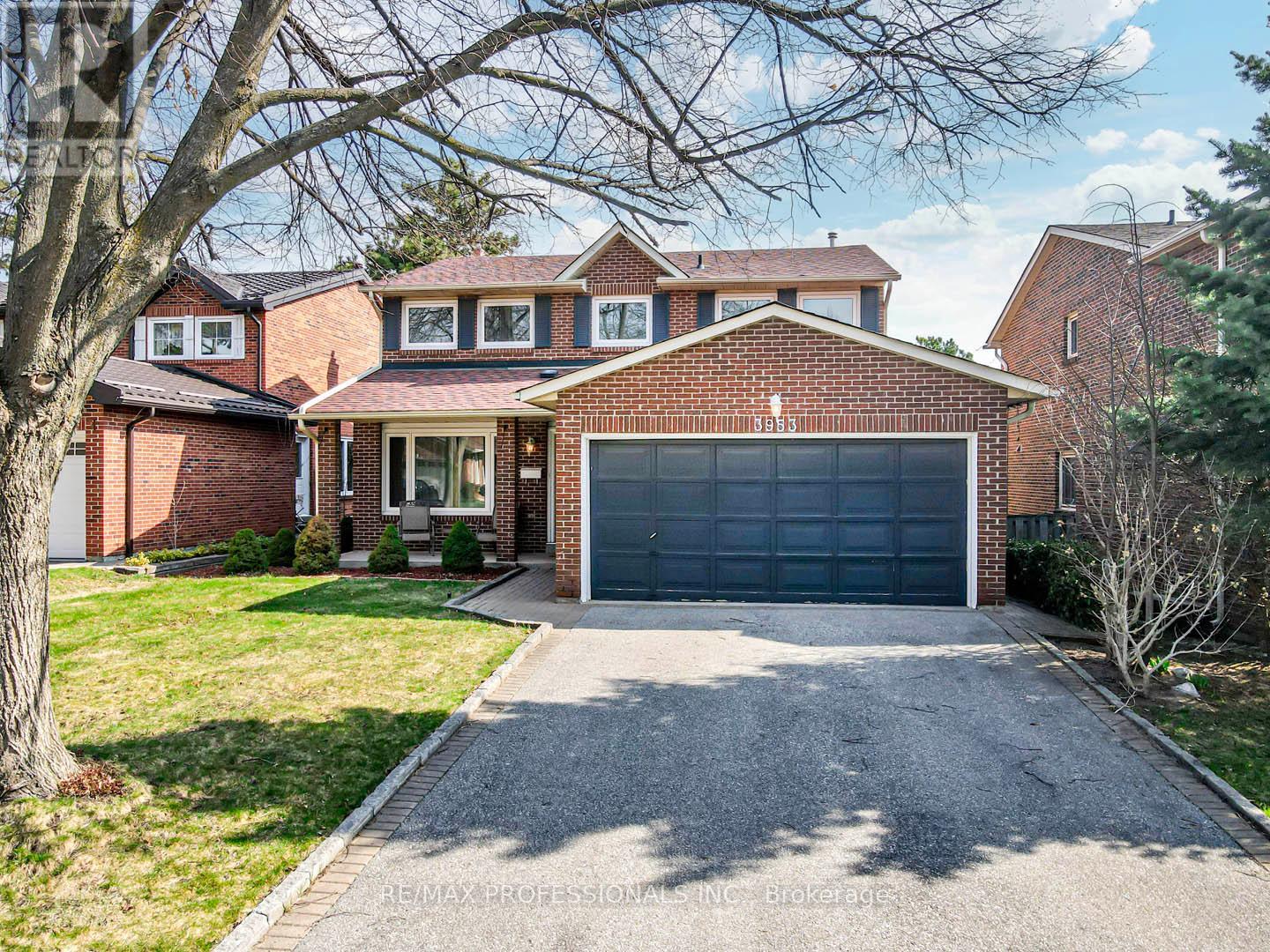 3953 SELKIRK PLACE, Mississauga, Ontario