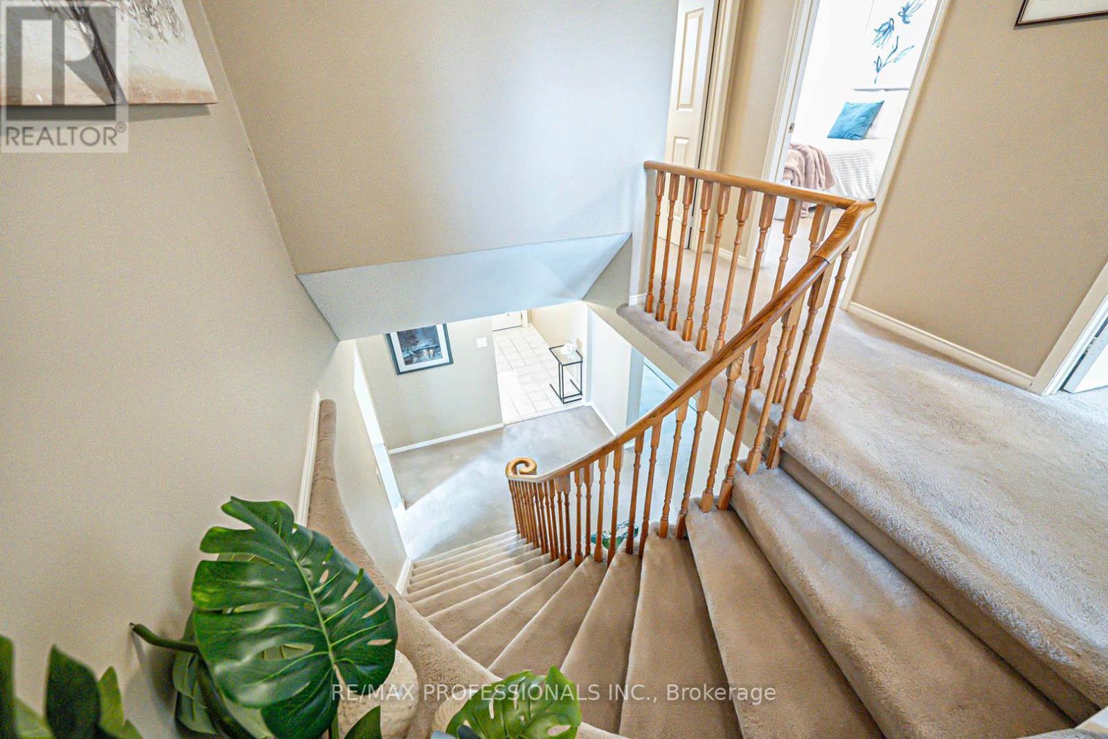 3953 Selkirk Place, Mississauga, Ontario  L5L 3L5 - Photo 19 - W13172718