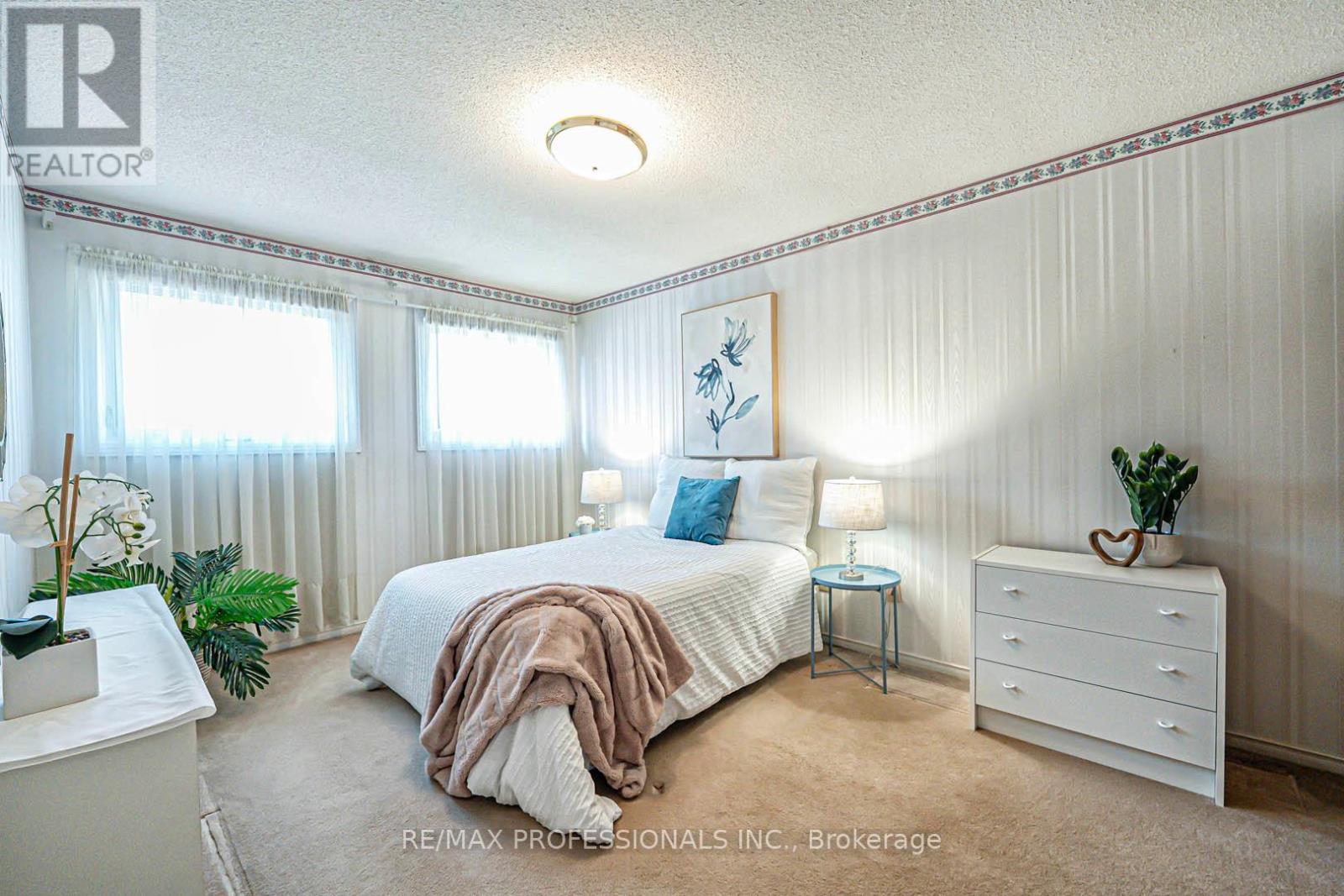 3953 Selkirk Place, Mississauga, Ontario  L5L 3L5 - Photo 26 - W13172718