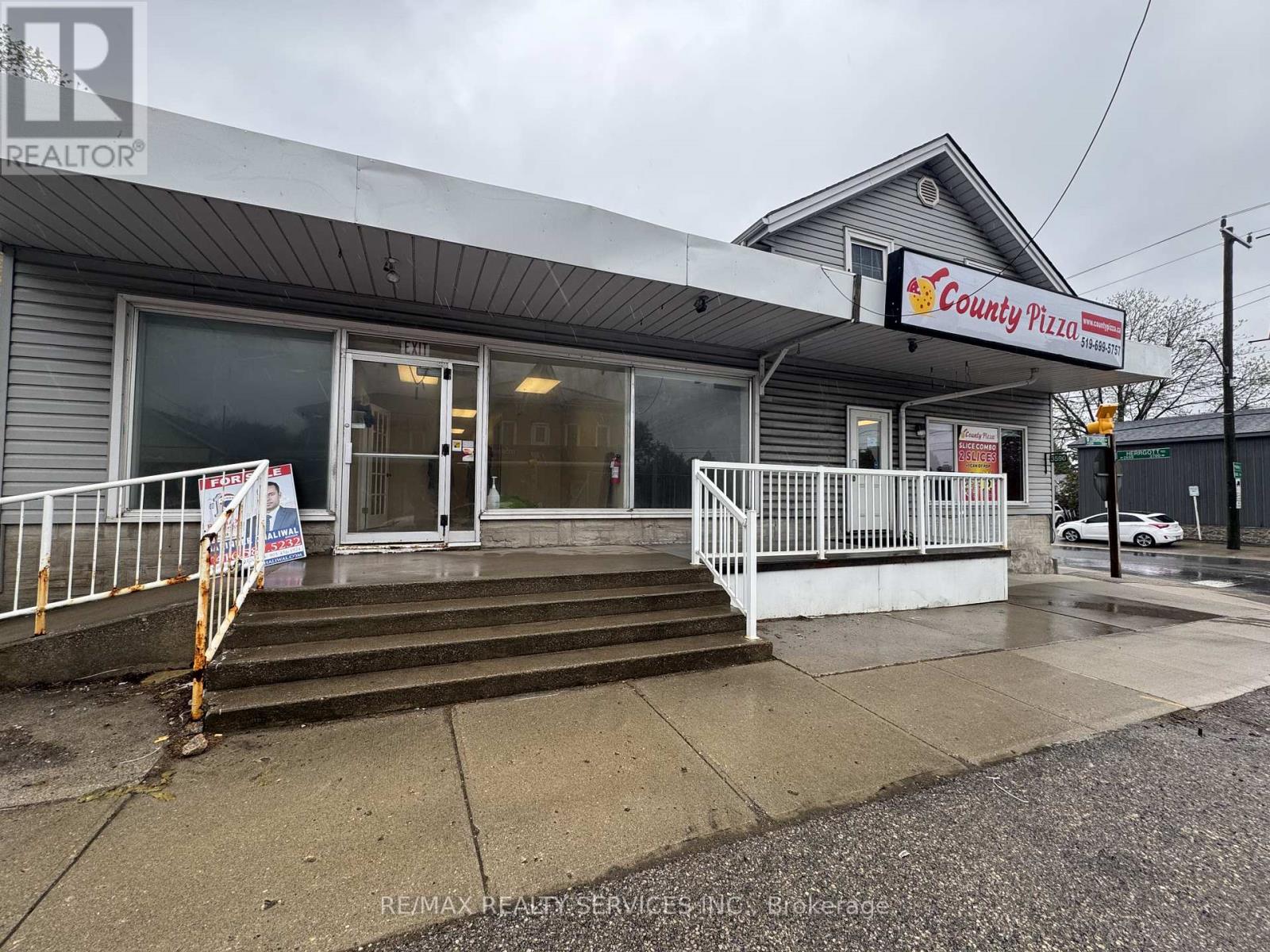 2 - 3590 LOBSINGER LINE, Woolwich, Ontario
