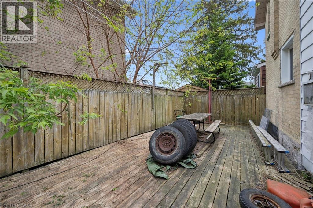 30 Blair Road, Cambridge, Ontario  N1S 2H6 - Photo 3 - 40831268