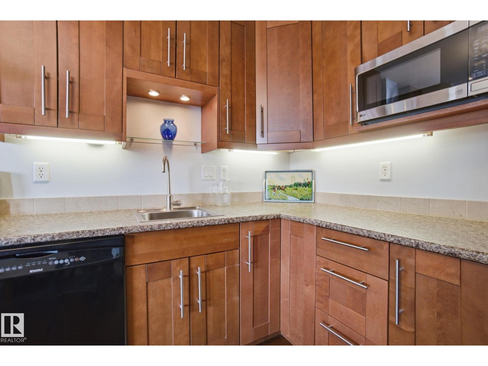 #1105 8340 Jasper Av NW, Edmonton, Alberta  T5H 3S3 - Photo 18 - E4476768