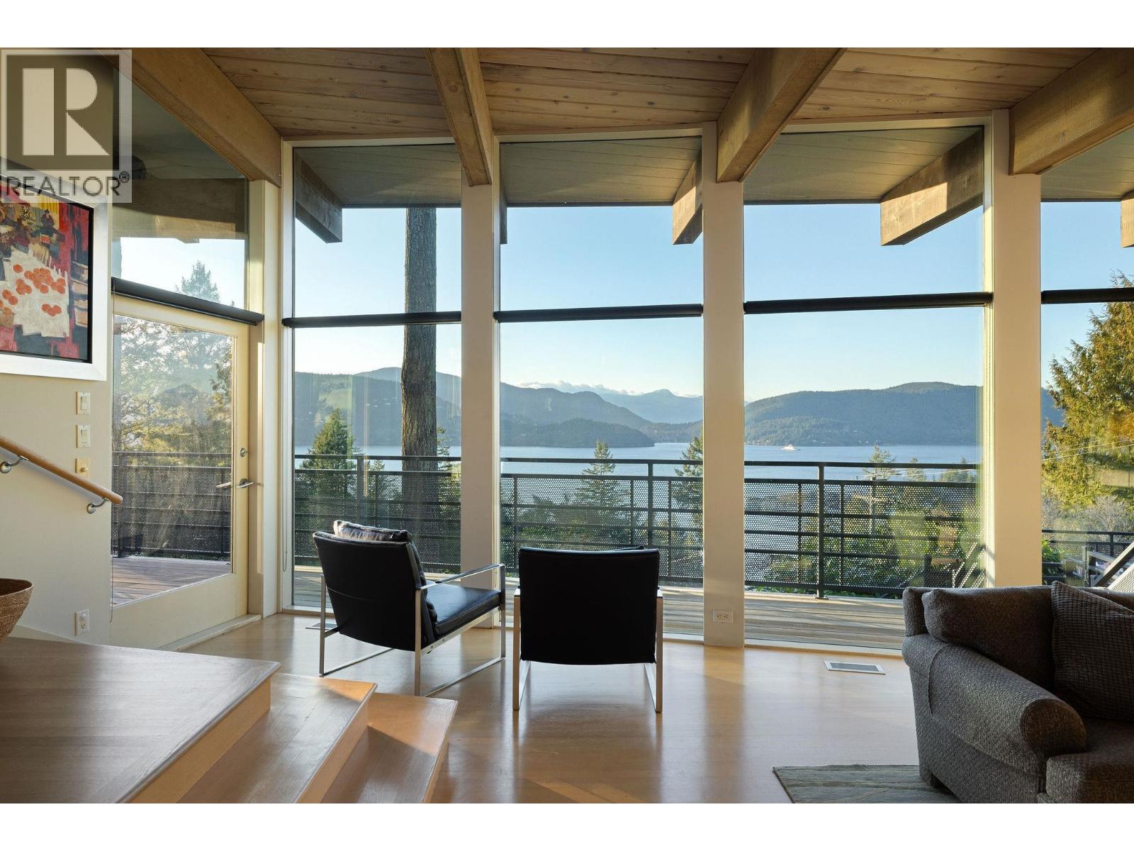 6235 Overstone Drive, West Vancouver, British Columbia  V7W 1X9 - Photo 8 - R3105506