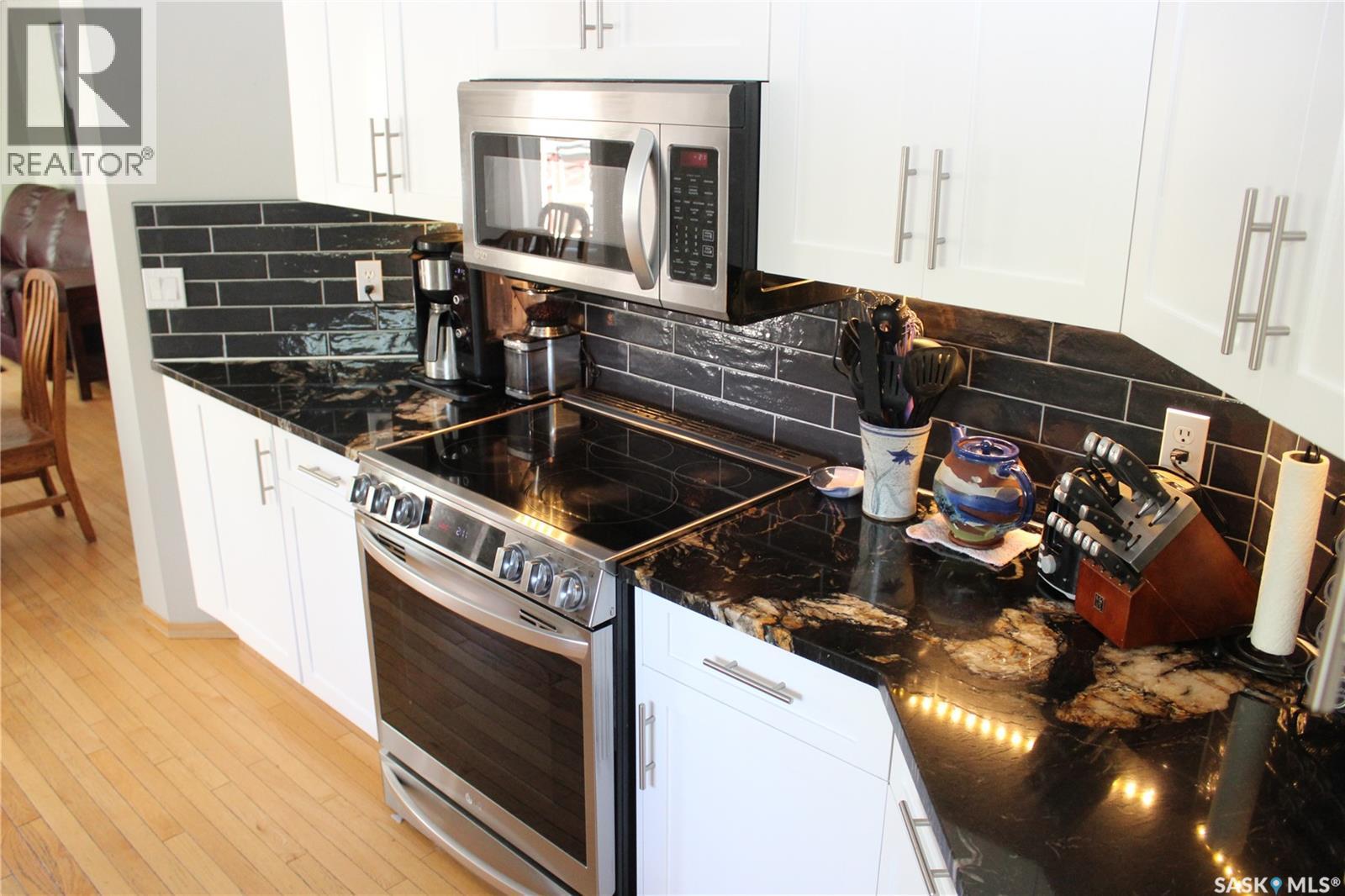 3324 Dieter Bay, Regina, Saskatchewan  S4V 2V9 - Photo 12 - SK037086