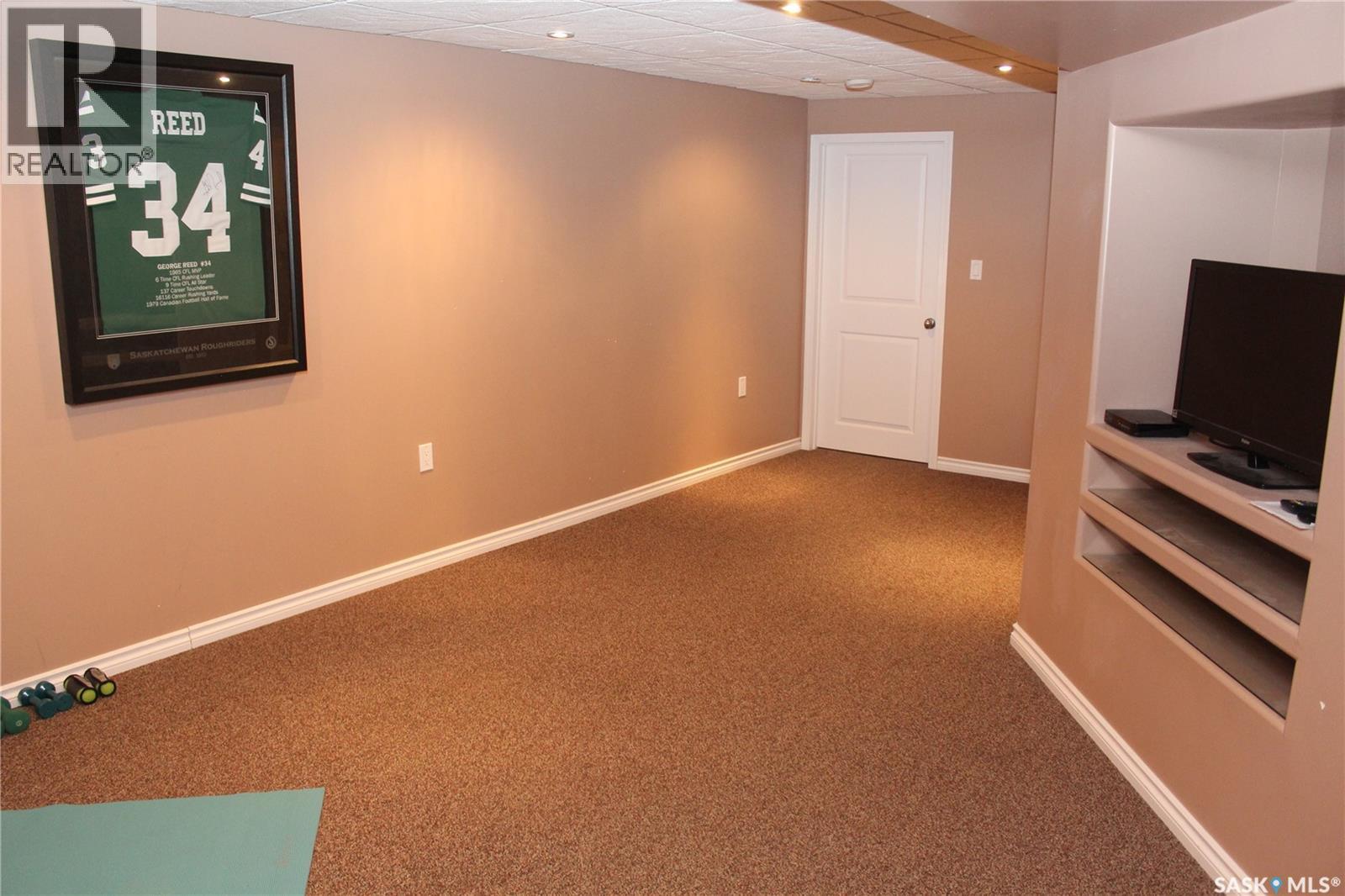 3324 Dieter Bay, Regina, Saskatchewan  S4V 2V9 - Photo 33 - SK037086
