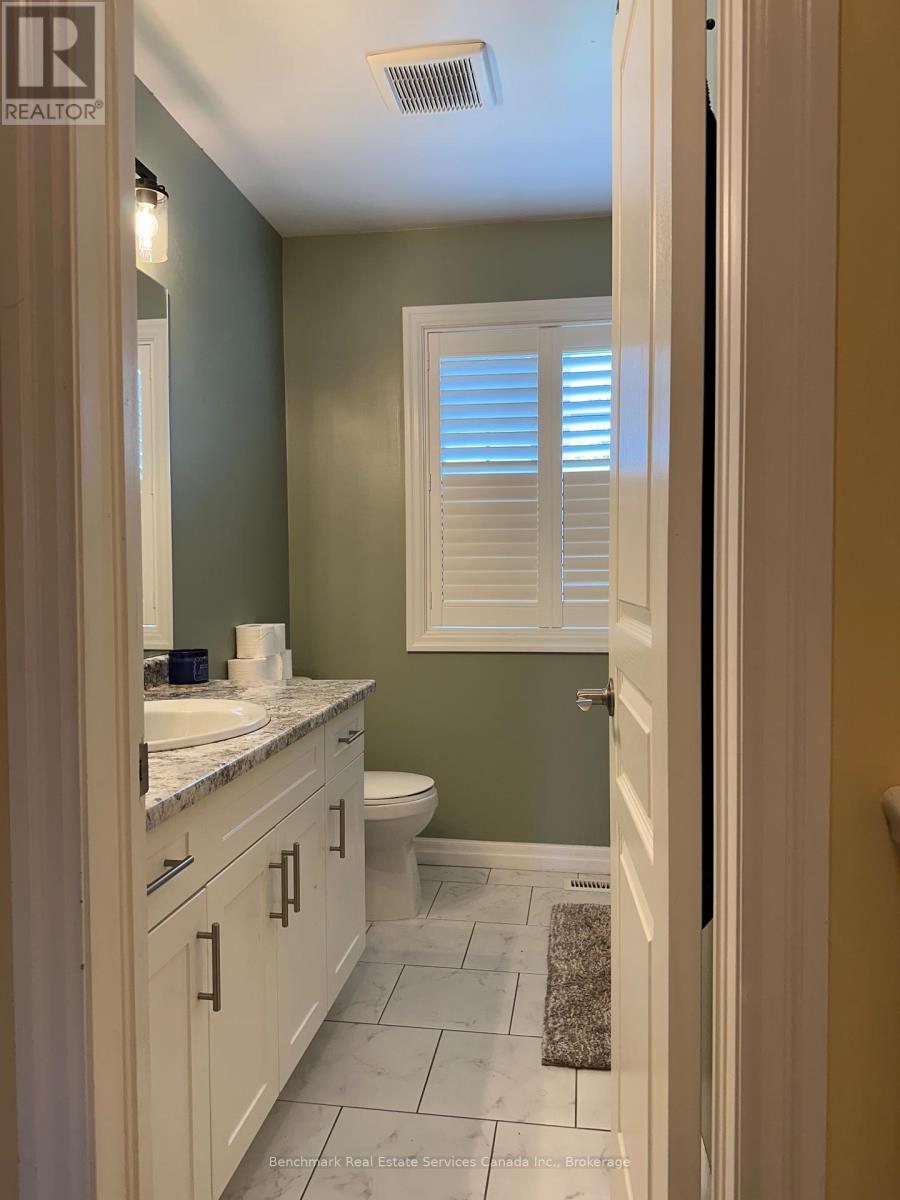 39 Leesboro Trail, Thames Centre (Thorndale), Ontario  N0M 2P0 - Photo 17 - X13172754