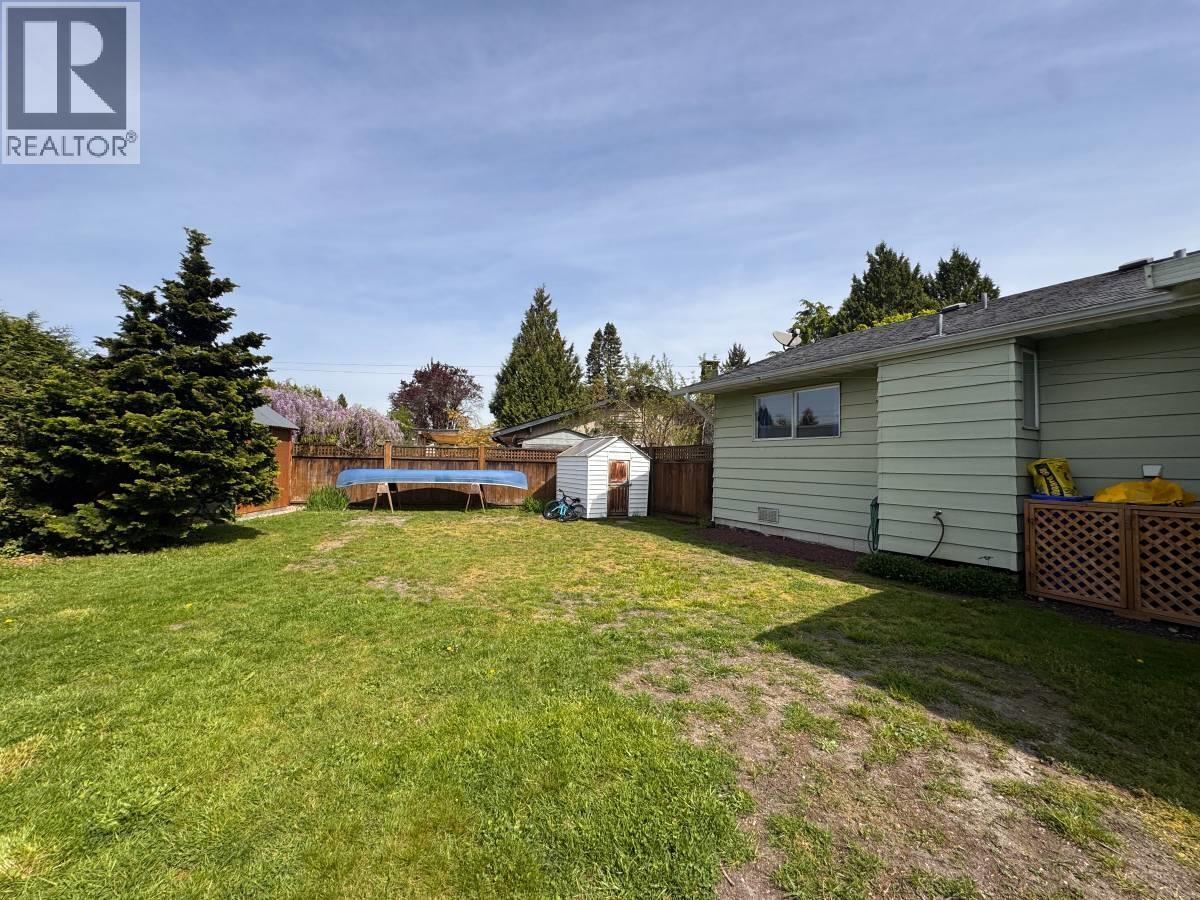 21946 Cliff Pl, Maple Ridge, British Columbia  V2X 7Z6 - Photo 22 - R3127900