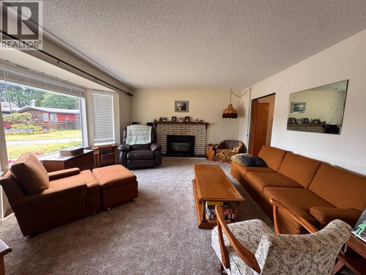 21946 Cliff Pl, Maple Ridge, British Columbia  V2X 7Z6 - Photo 7 - R3127900