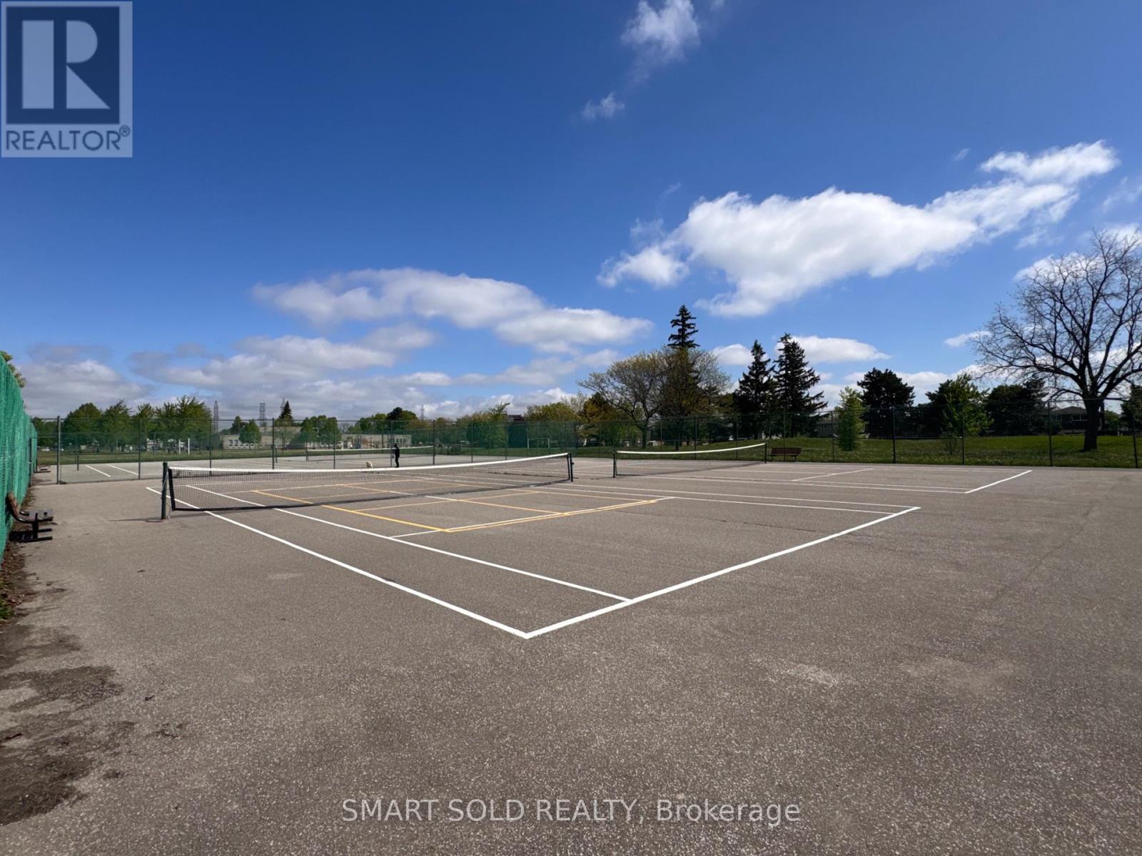 243 Shawnee Circle, Toronto, Ontario  M2H 2Y3 - Photo 13 - C13172762