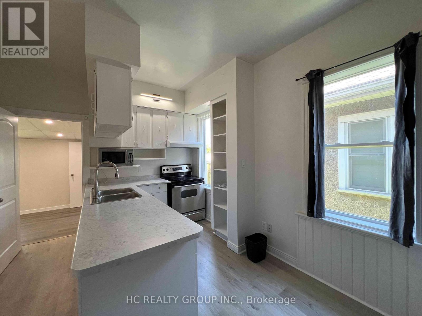 37 Empress Avenue, London North, Ontario  N6H 1M6 - Photo 2 - X13172756