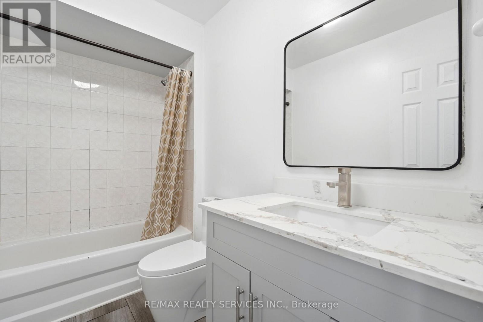39 Caruso Drive, Brampton, Ontario  L6Y 5B2 - Photo 14 - W13169808