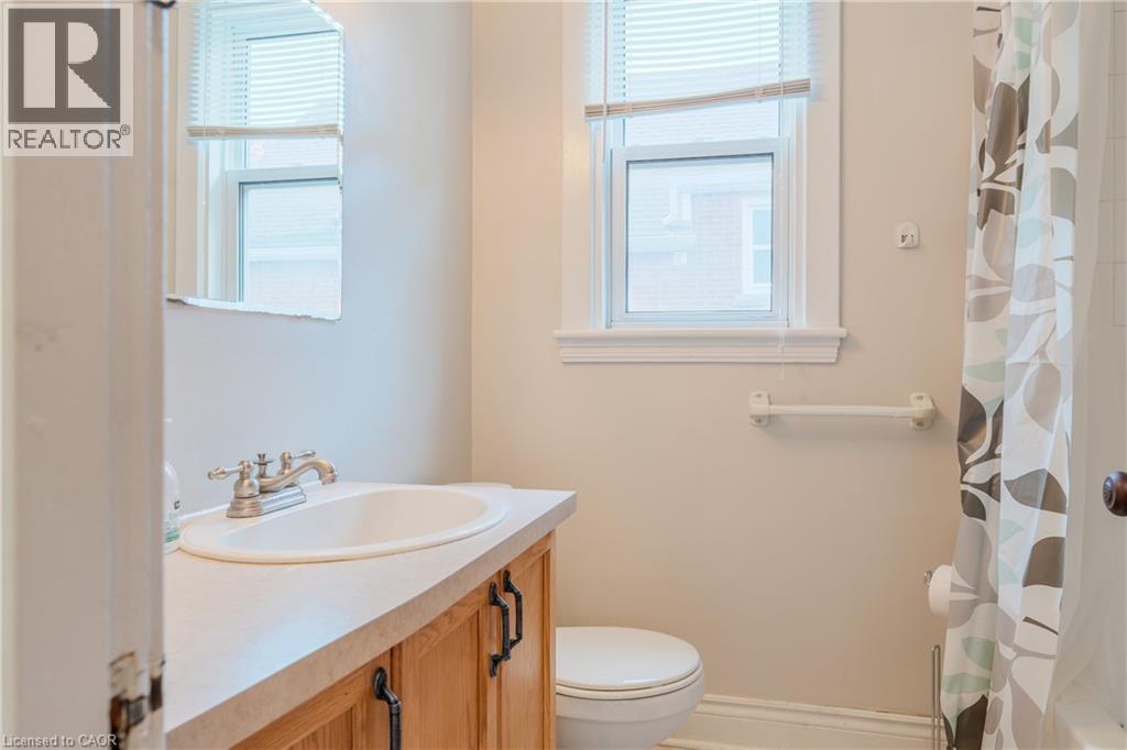 107 Haddon Avenue S, Hamilton, Ontario  L8S 1X7 - Photo 13 - 40833005