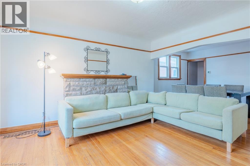 107 Haddon Avenue S, Hamilton, Ontario  L8S 1X7 - Photo 3 - 40833005