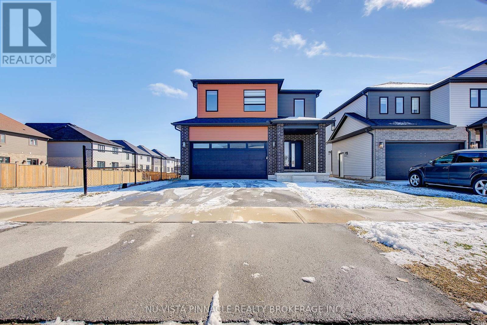 1377 Twilite Boulevard, London North, Ontario N6G 3R5 - Photo 2 - X13172814