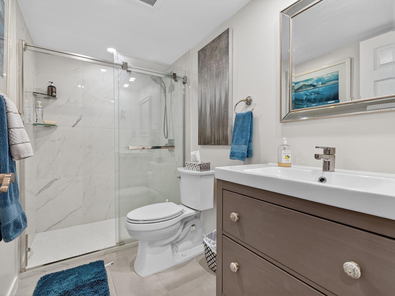 107 14950 Thrift Avenue, White Rock, British Columbia  V4B 2J9 - Photo 18 - R3127545