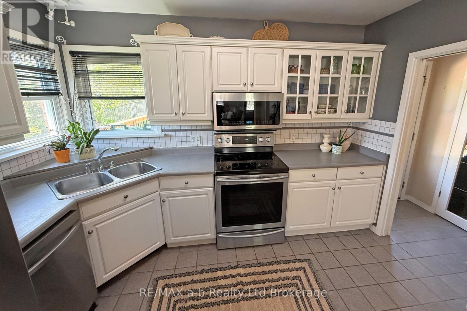 503 Admiral Street, Woodstock, Ontario  N4S 5B2 - Photo 16 - X13172790
