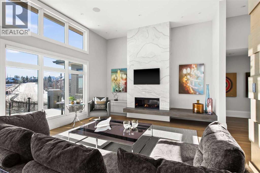 34 Elveden Heights Sw, Calgary, Alberta  T3H 0L1 - Photo 6 - A2303758