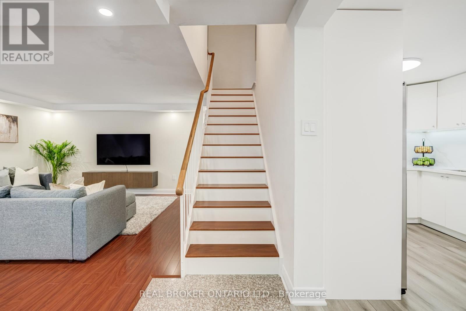 130 Ling Road, Toronto, Ontario  M1E 4V9 - Photo 15 - E13172810
