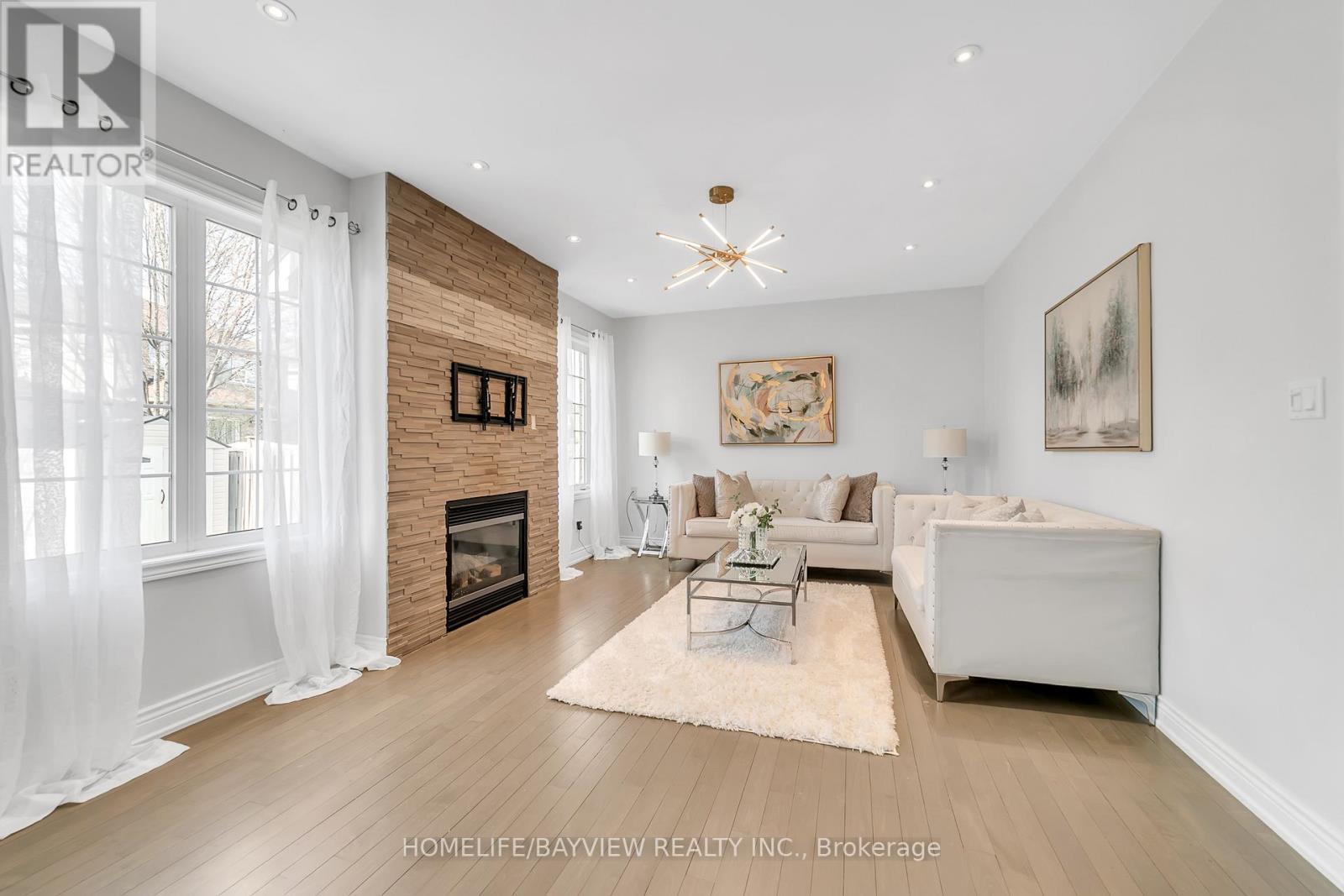 99 Red Cardinal Trail, Richmond Hill, Ontario  L4E 4B8 - Photo 15 - N13172766