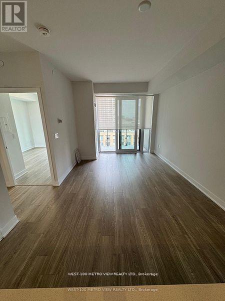 806 - 430 Square One Drive, Mississauga, Ontario  L5B 0L6 - Photo 3 - W13172788