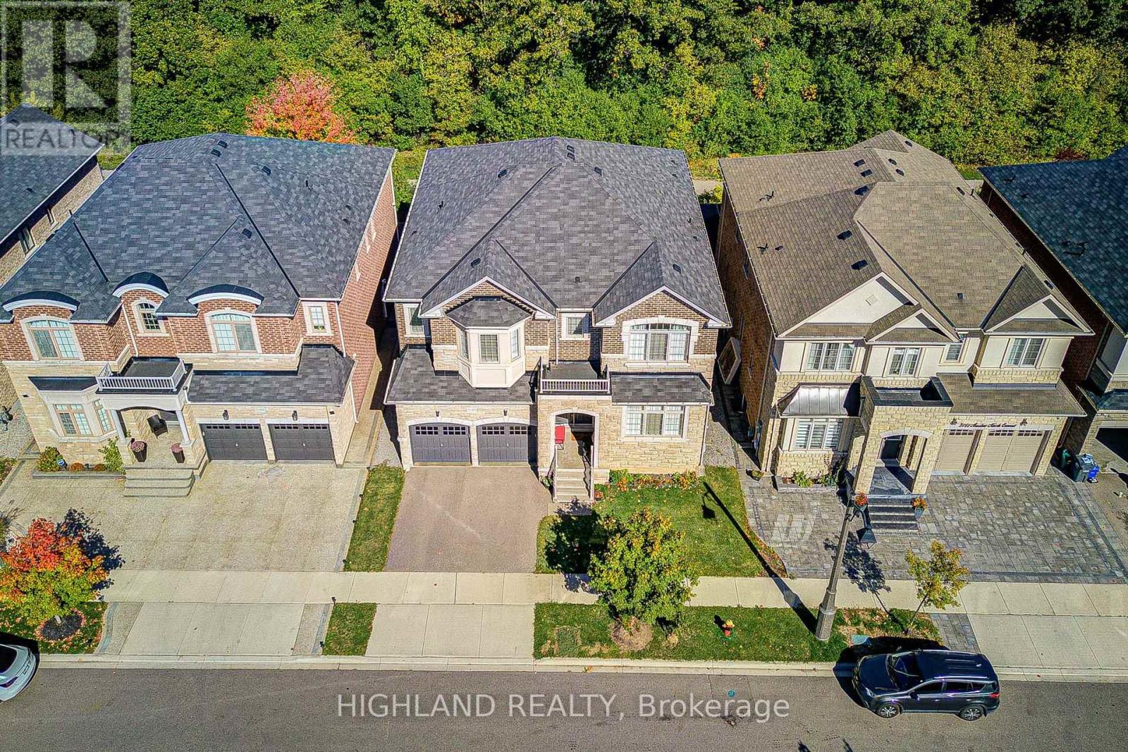 3185 Meadow Marsh Crescent, Oakville, Ontario  L6H 0T6 - Photo 2 - W13172798