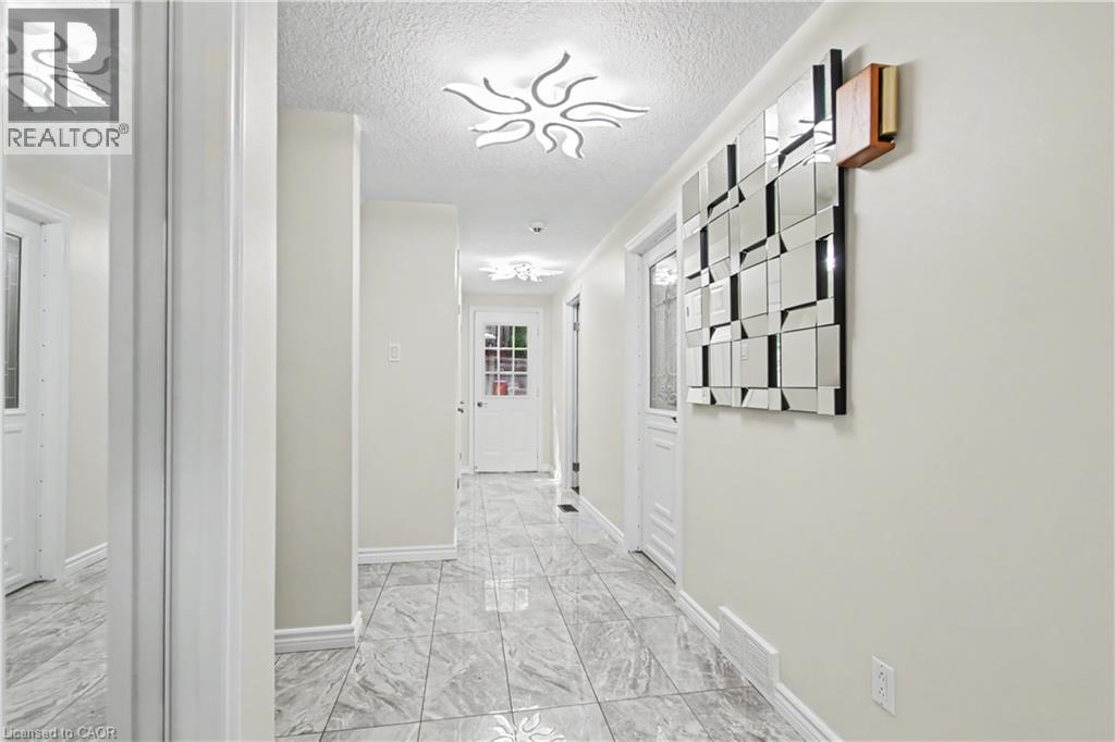 326 Manchester Road, Kitchener, Ontario  N2B 1A4 - Photo 9 - 40832988