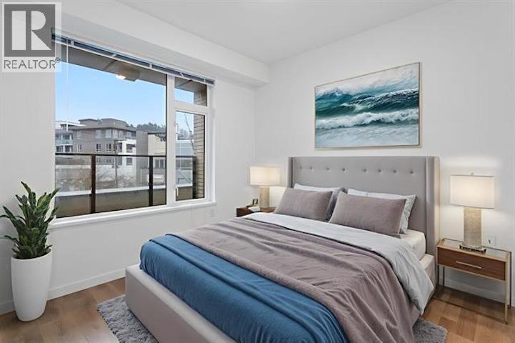 201 725 Marine Drive, North Vancouver, British Columbia V7M 0G2 - Photo 4 - R3117225