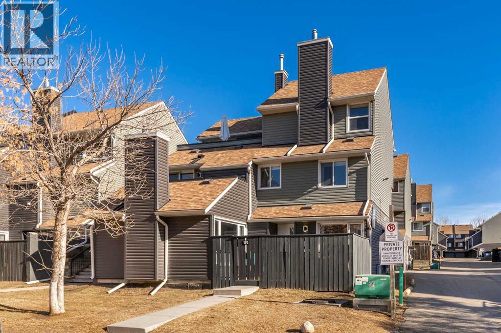 112, 25 Glamis Green SW, Calgary, Alberta