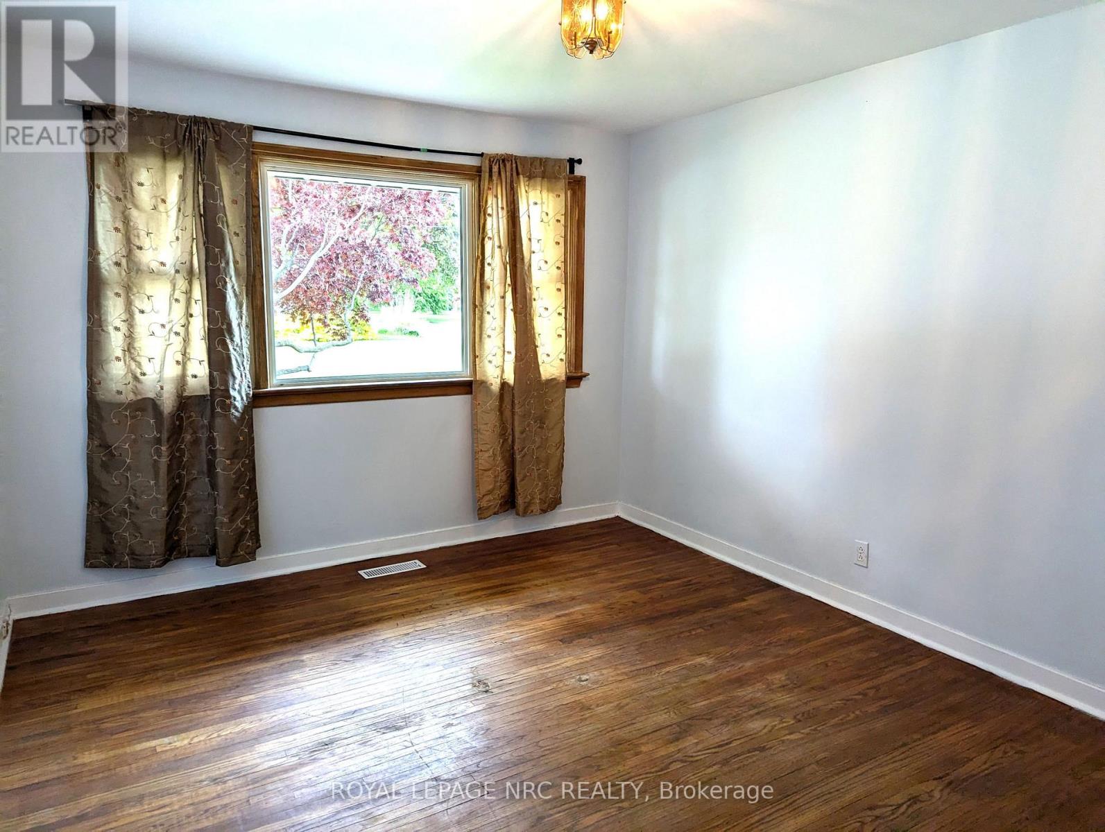 6094 Stevens Street E, Niagara Falls, Ontario  L2E 3A3 - Photo 19 - X13172836